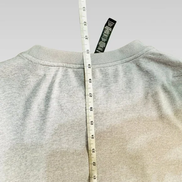 vuori Men's Ponto Performance Crew in Platinum Heather - XL - Picture 16 of 16